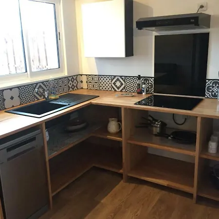 Holiday home Maison Bois Du Bassin