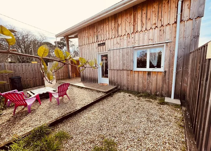 Maison Bois Du Bassin Nyaraló *